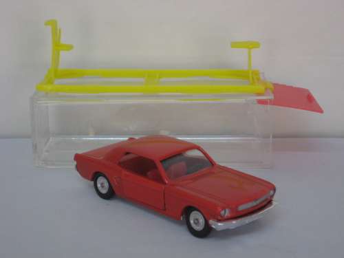 Cragstan like Gamda Koor, Dinky Ford Mustang -  no. 8106- Scale 1/43