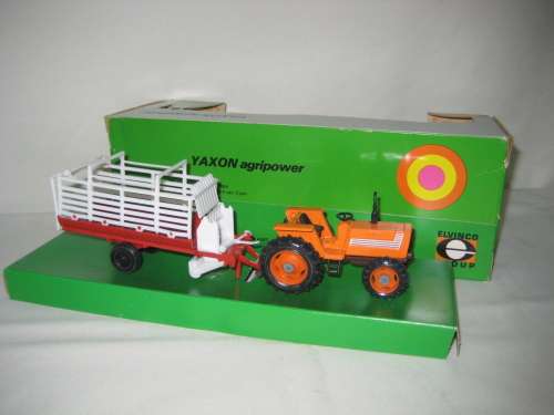 Yakson Fiat Tractor + Trailer - Made in South Africa by Elvinco - Scale 1/43