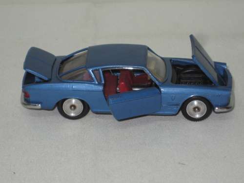 Solido Fiat 2300 S   No 23 - Scale 1/43