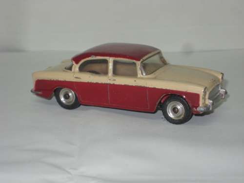 Dinky Humber Hawk Car -  No 165