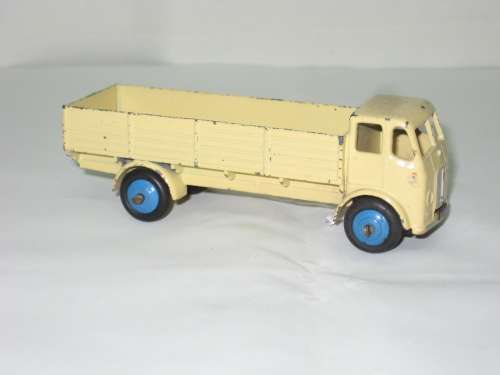 Dinky Leyland Forward Control Truck - No 30s/413