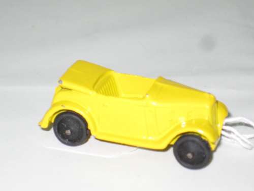 Dinky Austin Car -  No 35d