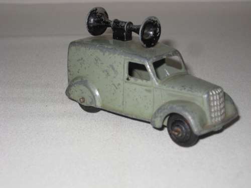 Dinky Loadspeaker Van -  No 34c/492
