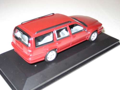 Minichamps Volvo V70 Break  1998  - No 430 171812