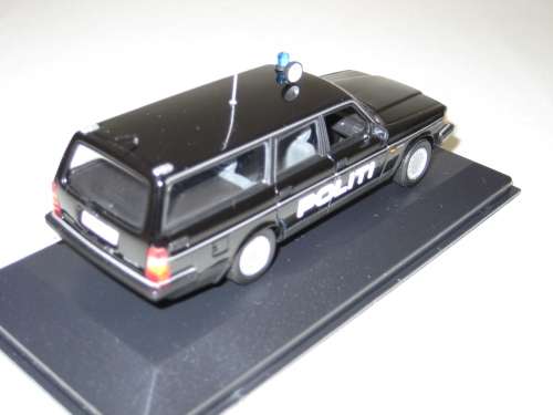 Minichamps Volvo 240 GL Break Police 1986  - No 400 171490