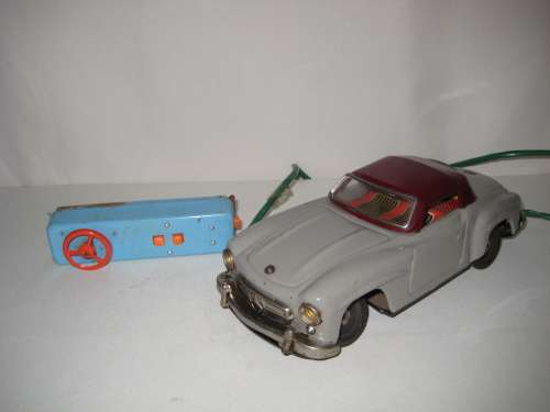 Tin Tinplate Mercedes Benz 190 SL 2 Door Remote control Battery Operated Car