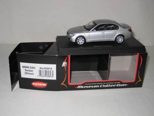 Kyosho BMW 545i No. 03501S