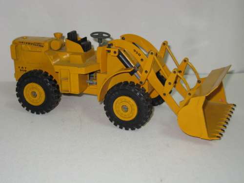 Caterpillar 950 Construction Wheel Loader by Strenco - West Germany - Length 275 mm