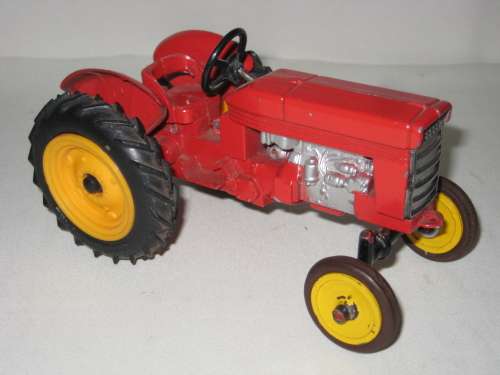 International Tractor by Lincoln Empire of Hong Kong
