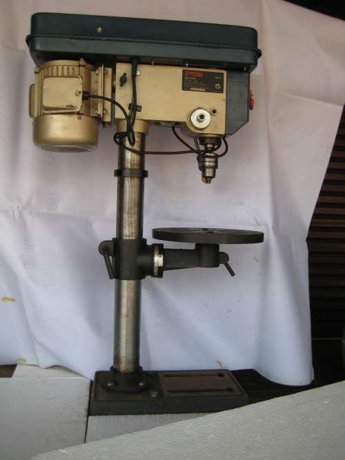 Bench Top Drill Press - Ryobi BD-16 - Chuck 16mm - Height 1 m - 46 Kg - Collection in Pretoria ONLY