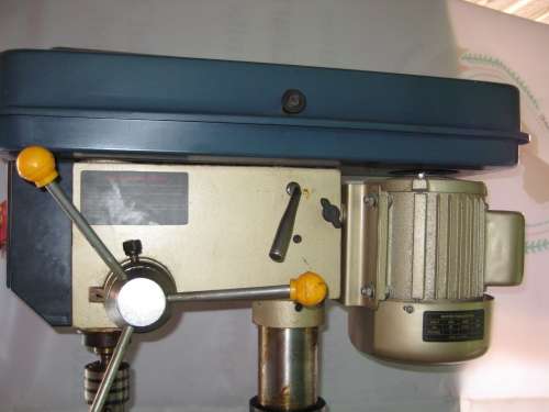 Bench Top Drill Press - Ryobi BD-16 - Chuck 16mm - Height 1 m - 46 Kg - Collection in Pretoria ONLY