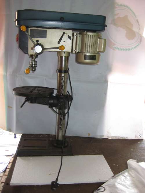 Bench Top Drill Press - Ryobi BD-16 - Chuck 16mm - Height 1 m - 46 Kg - Collection in Pretoria ONLY