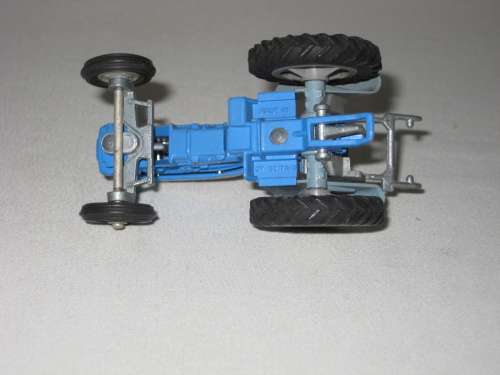 Corgi Ford 5000 Tractor with lift - No 67