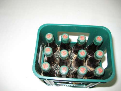 Underberg 12 Miniatures Bottles with lids in Plastic crate - After a good meal