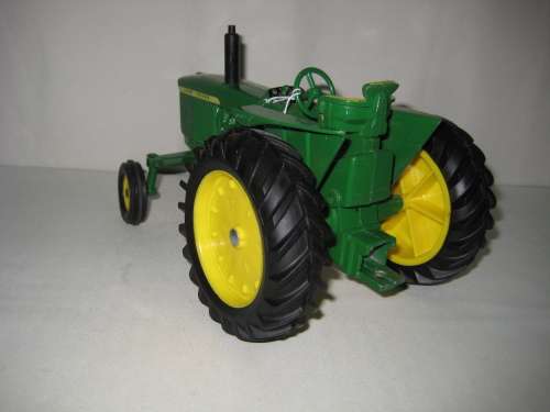 John Deere 3020 Tractor by ERTL - Length 240 mm