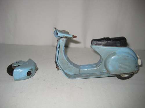 Tin Tinplate Scooter by Bandai - To be respayed by buyer