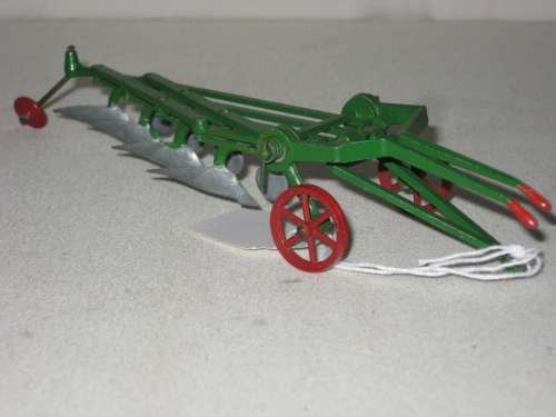 Britains Tractor Plough - 170 mm