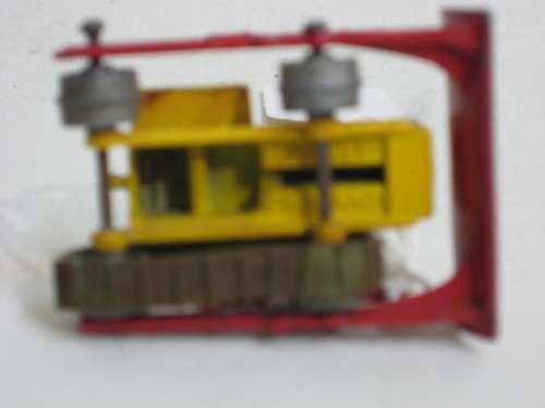 Matchbox Caterpillar Bulldozer - No 18
