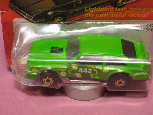 Hot Wheels Mustang Convertible - Flat Out - No 2506