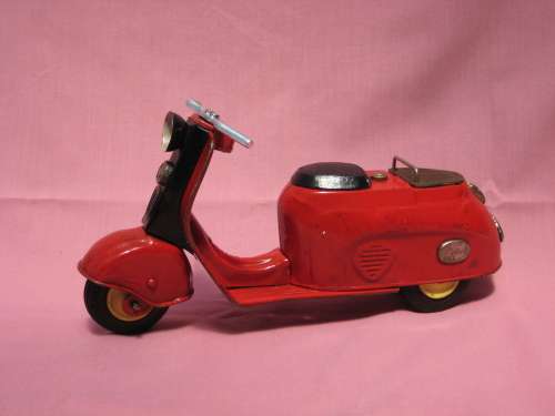 Ti Tinplate Silver Pigeon Scooter Motorcycle - Length 235mm - Made in Japan
