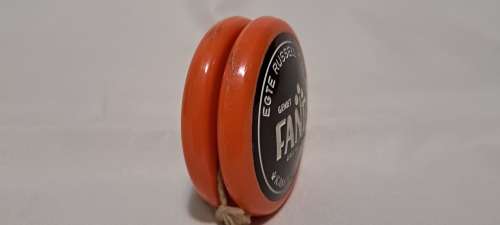 Yo-Yo Genuine EGTE Russell Fanta Yo-Yo Afrikaans and English