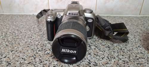 Nikon Camera F75 + Nikon AF Nikkor Lens 28 - 100 mm 1:35 - 5.6 G - Film 35mm Camera