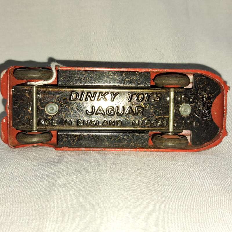 Dinky Jaguar Car- No. 157