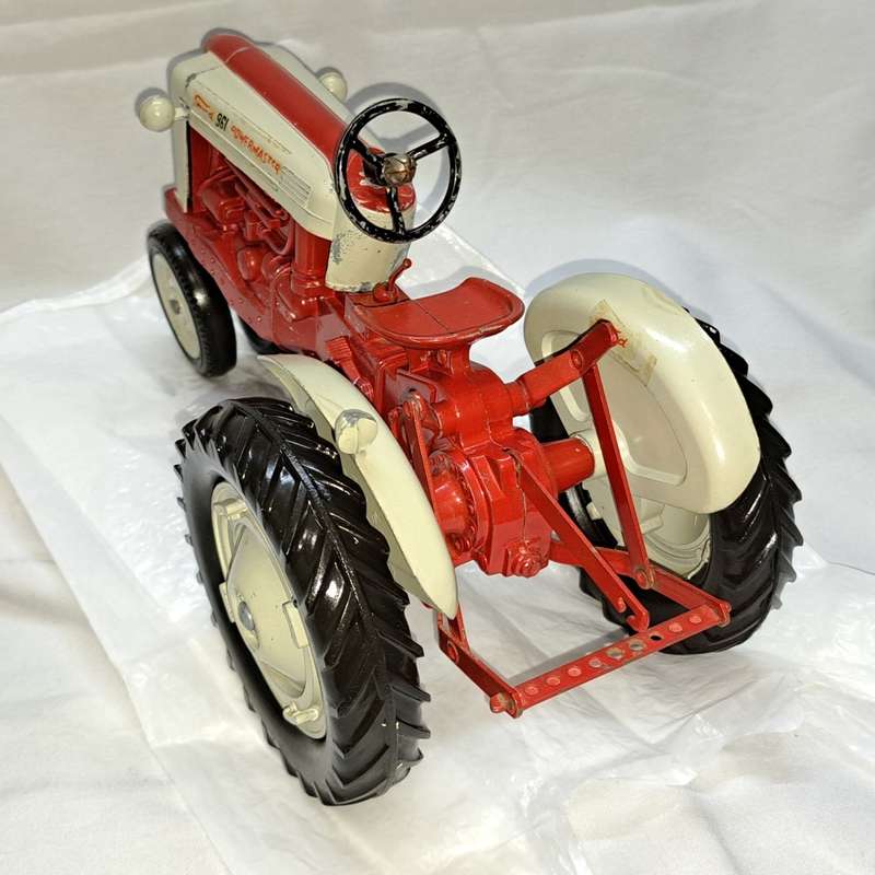 Ford 961 Powermaster Tractor Hubley  - Scale 1/12