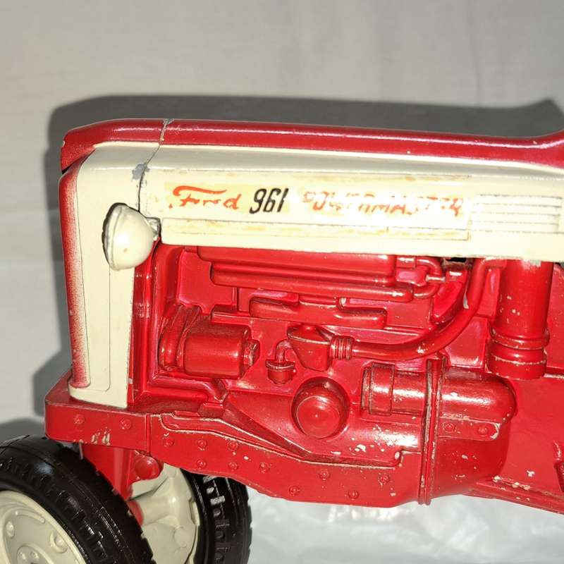 Ford 961 Powermaster Tractor Hubley  - Scale 1/12