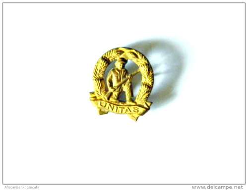 UNITAS BADGES