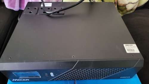 Mecer 2400VA Inverter