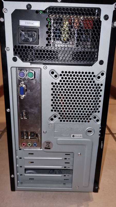 Intel Core I7 2600K / 6GB DDR3 / 128GB SSD / 1.5 TB HDD Computer