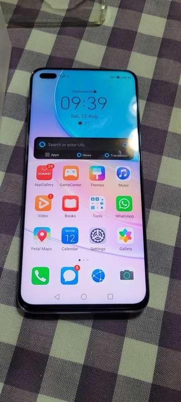 Huawei nova 8i