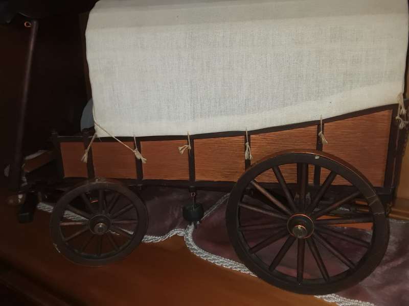 OX WAGON SCALE MODEL