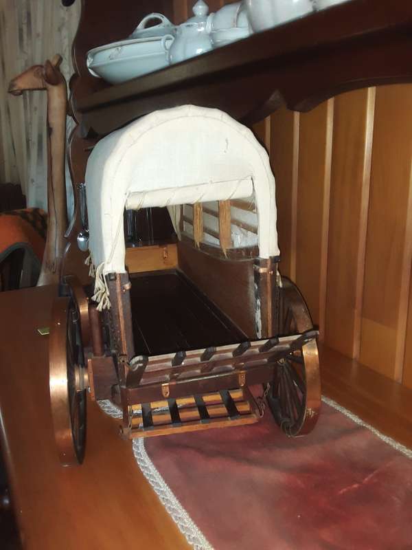 OX WAGON SCALE MODEL