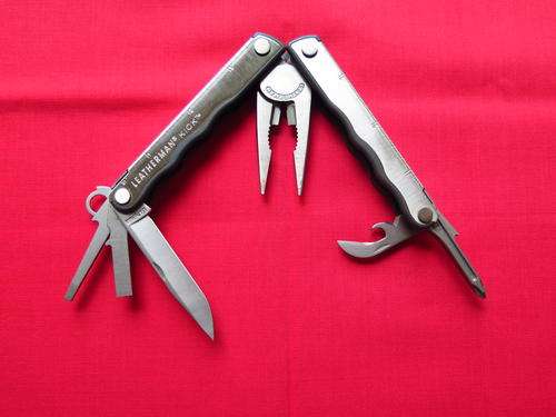 LEATHERMAN KICK