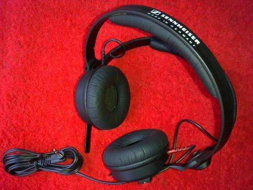 SENHEISSER HD 25 PROFESSIONAL MONITORING HEADPHONES