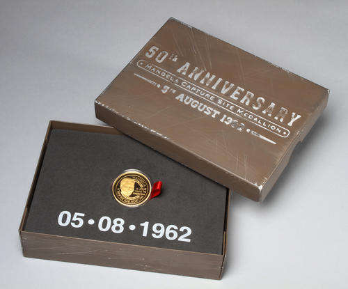 Mandela capture site medallion