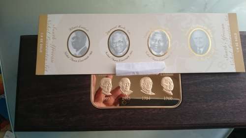 4 x 1/4oz South African Nobel Laureates Gold Proof Set.