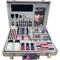 MISS YOUNG MAKE UP KIT