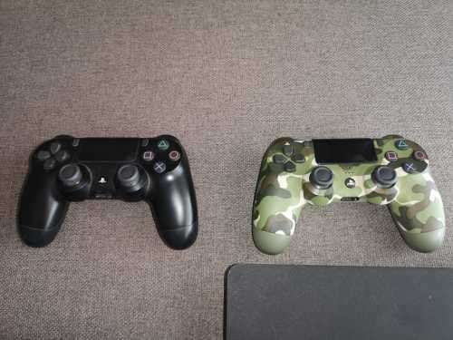 Playstation 4 (Including 2 games, WatchDogs 2 and Ghost Recon - Breakpoint)