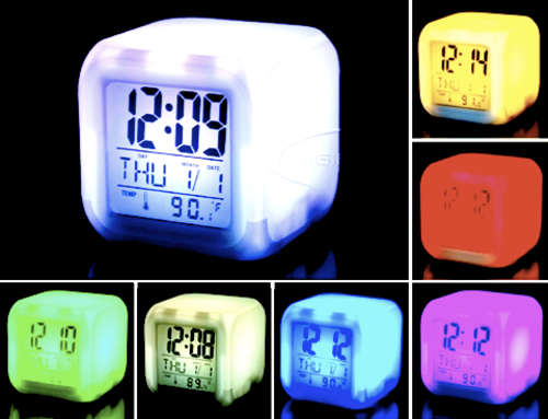 COLOR CHANGE DIGITAL ALARM  CLOCK, FREE POSTAGE !!!!!!!!!!!