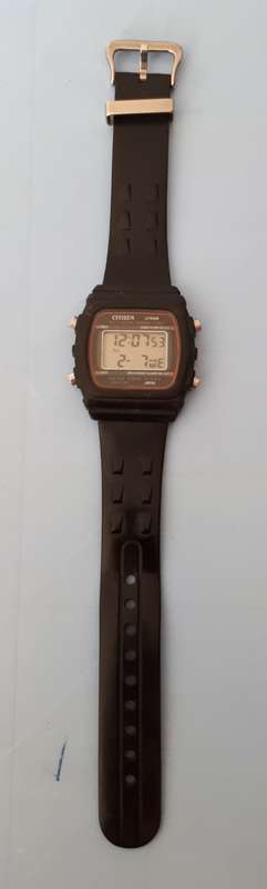 Vintage Citizen LCD Multi - alarm - chrono - timer