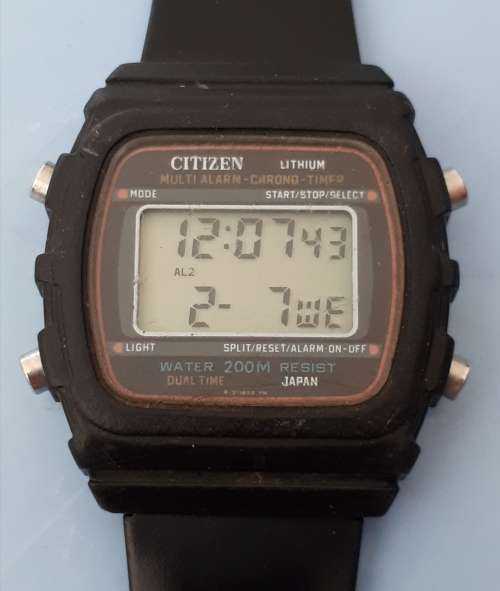 Vintage Citizen LCD Multi - alarm - chrono - timer