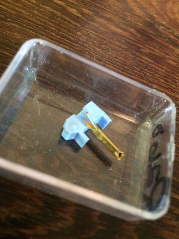 Shure M55E Cartridge in Headshell INCL BRAND NEW STYLUS