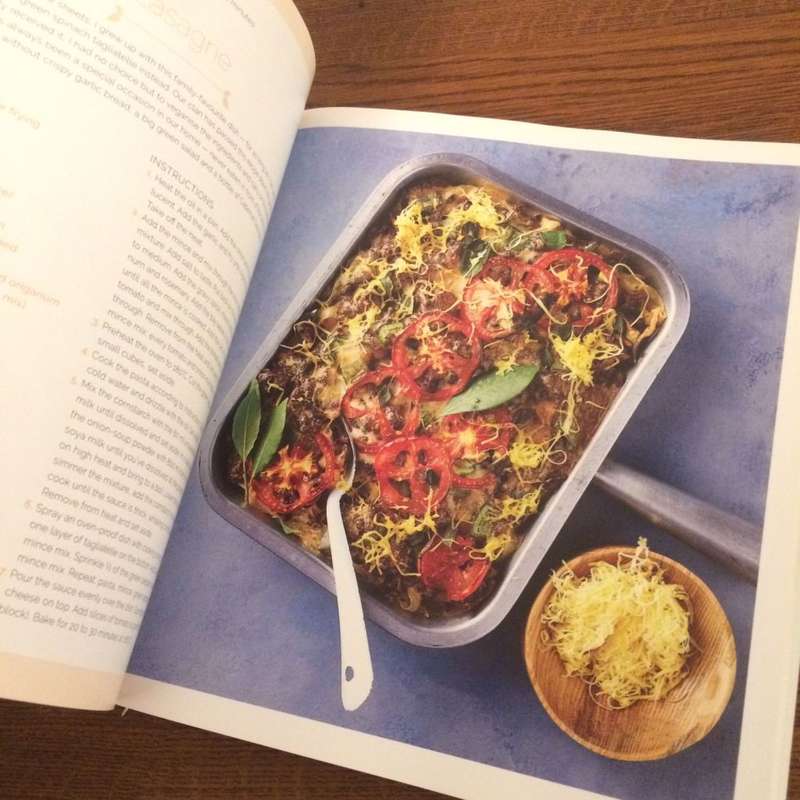 The South African Vegan Cookbook - Leozette Roode