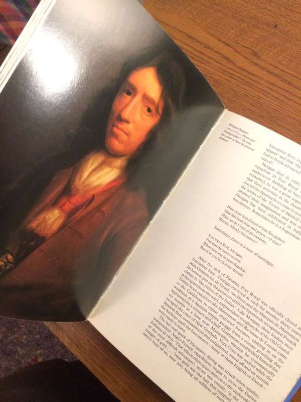 Pirates: An Illustrated History - David Mitchell (1976 1st Edition HARDCOVER)