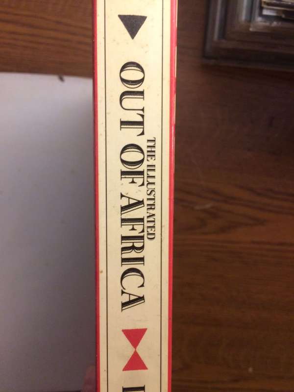 Out of Africa - Karen Blixen (Illustrated Hardcover Edition)