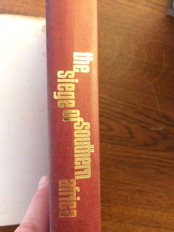 The Siege of Southern Africa - Douglas Reed (1974 1st Edition HARDCOVER)