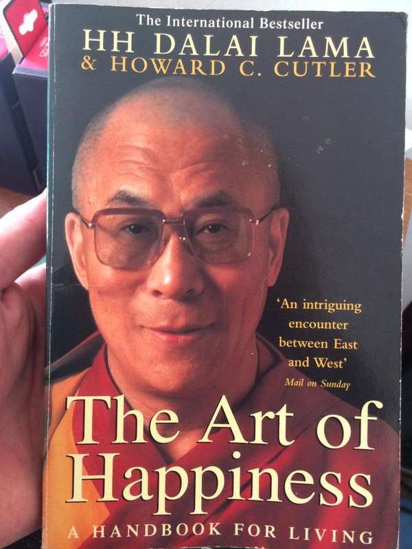 The Art of Happiness: A Handbook for Living - The Dalai Lama & Howard C Cutler